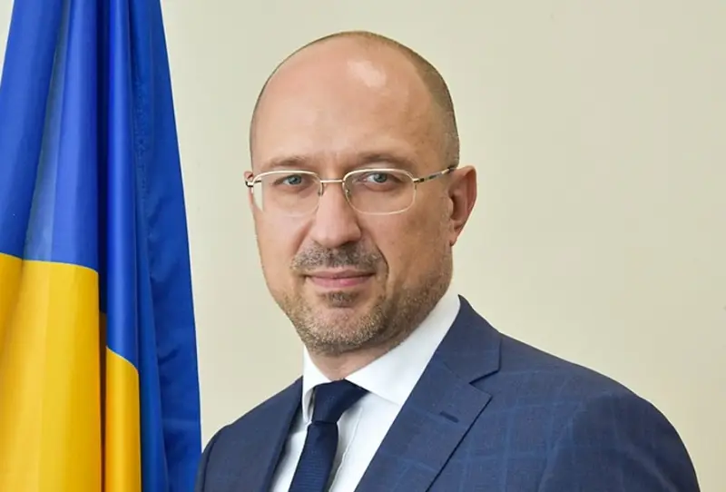 Украинский премьер-министр приедет на границу с Польшей для встречи с её властями
