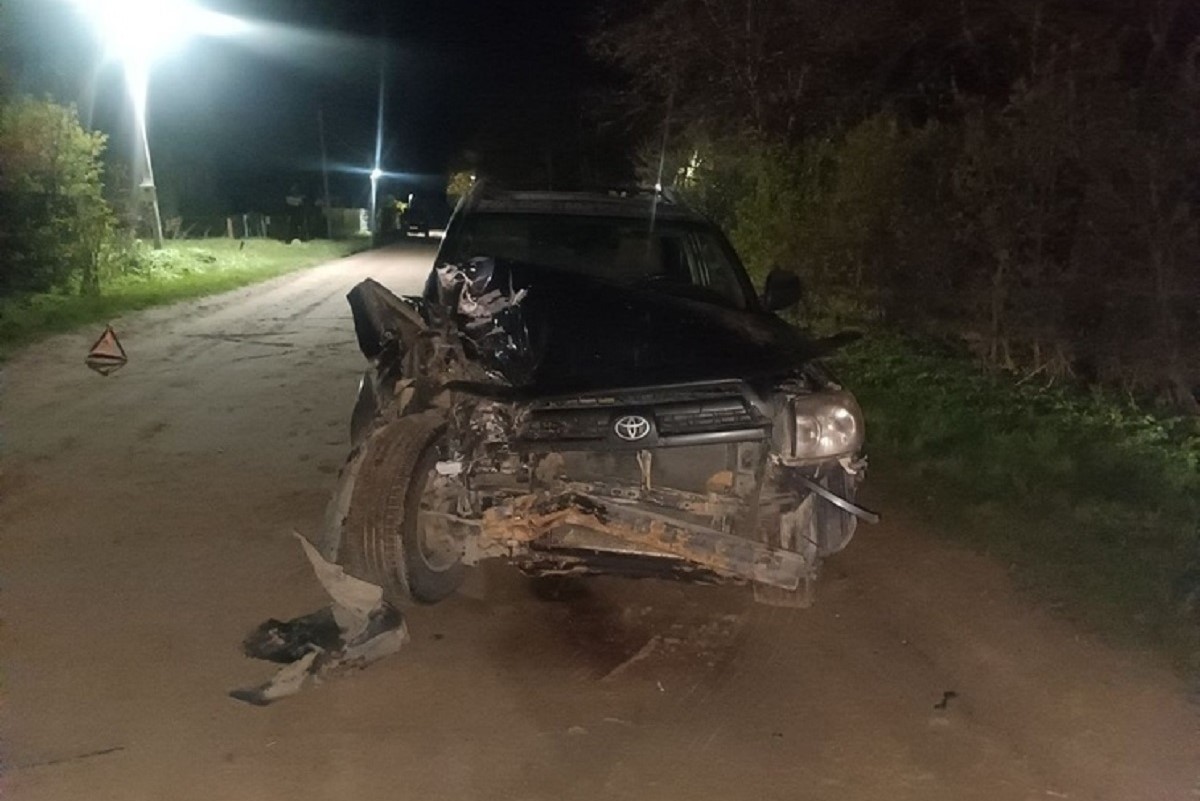 В Тверской области сбили водителя, вышедшего из Land Rover