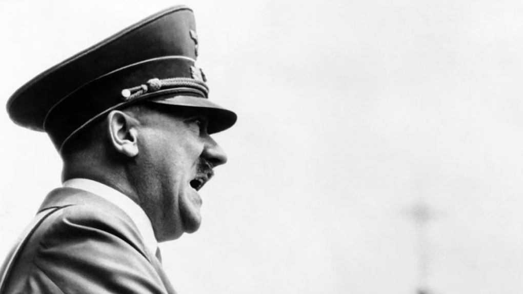 ФСБ раскрыла документы из дела личного адъютанта Гитлера. И еще 10 главных новостей ночи