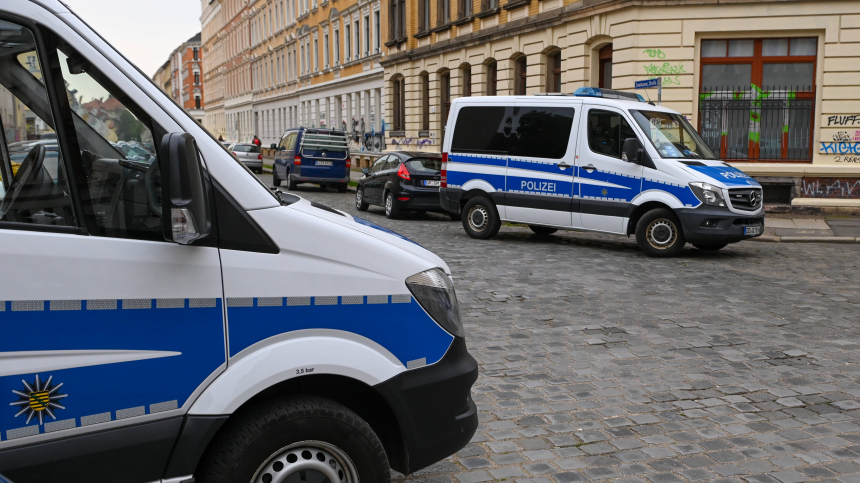 Неизвестные напали на бывшее здание Генконсульства РФ в немецком Лейпциге
