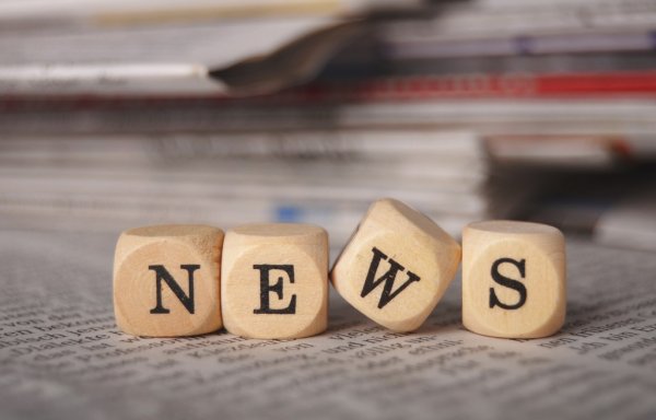 Доллар продолжает падать  ниже 71 рубля